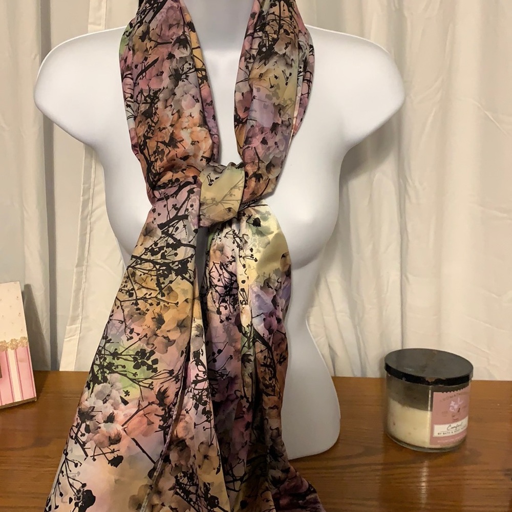 Beautiful scarf
